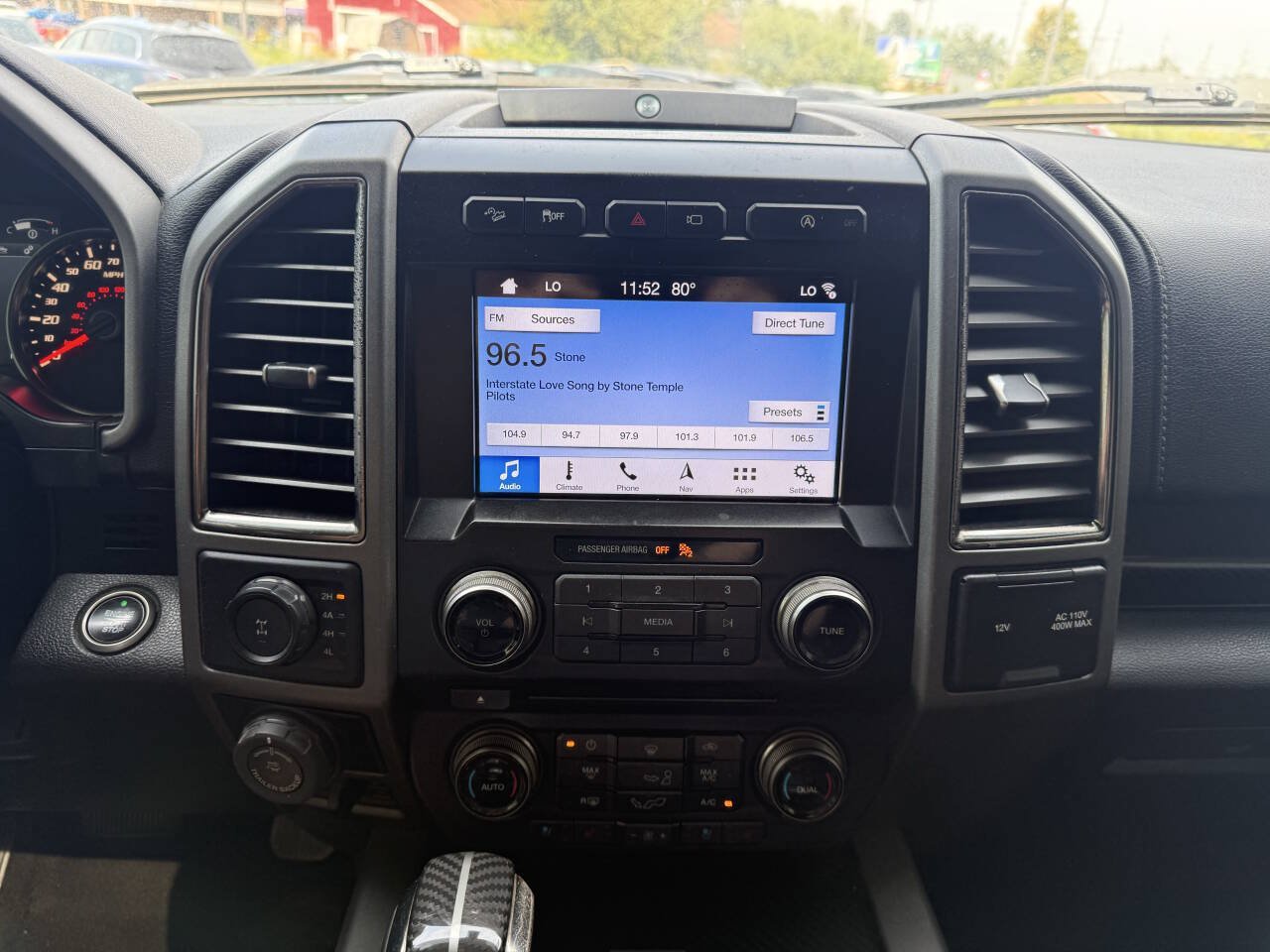 Used 2018 Ford F150 Raptor w/ Equipment Group 802A Luxury AWD/4WD image 30