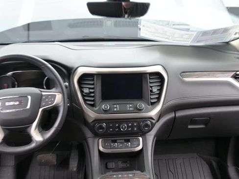 Used 2022 GMC Acadia Denali w/ Denali Ultimate Package AWD/4WD image 25