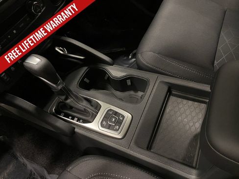 New 2026 Nissan Frontier SV w/ SV Convenience Package AWD/4WD image 38