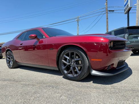 Used 2023 Dodge Challenger R/T w/ Plus Package RWD image 14