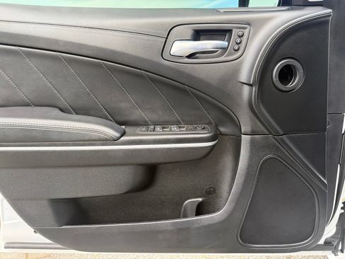 Used 2022 Dodge Charger Scat Pack RWD image 43