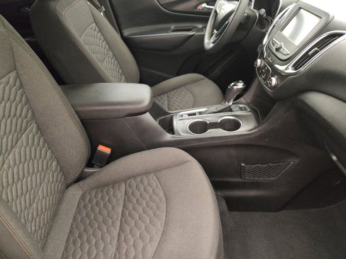 Used 2018 Chevrolet Equinox LT AWD/4WD image 21