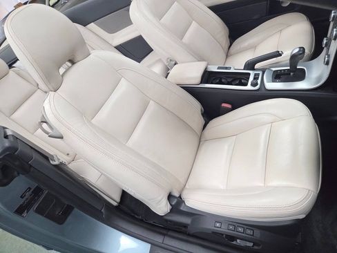 Used 2012 Volvo C70 T5 FWD image 22