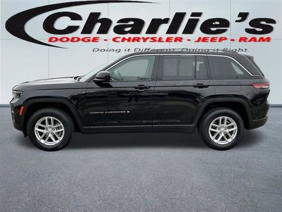 Used 2023 Jeep Grand Cherokee Laredo