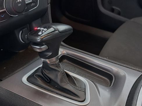 Used 2023 Dodge Charger SXT RWD image 19