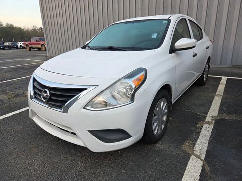 Used 2016 Nissan Versa S image 5