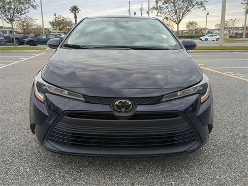 Certified 2023 Toyota Corolla LE image 9