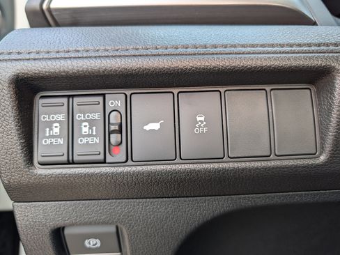 Used 2026 Honda Odyssey EX-L image 27