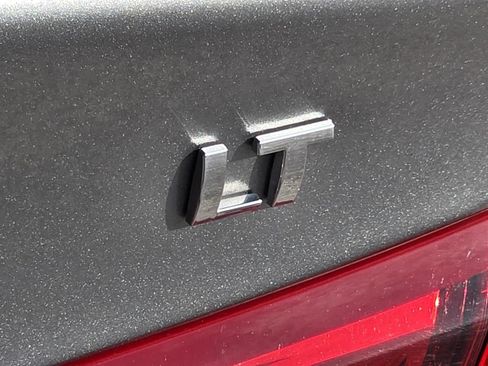 Used 2025 Chevrolet Malibu LT FWD image 27