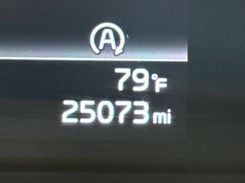 Used 2025 Kia Soul LX w/ LX Technology Package FWD image 37