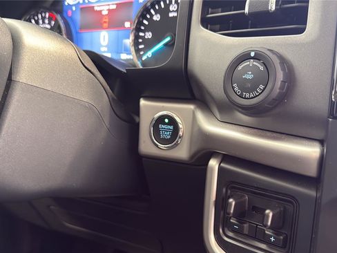 Certified 2022 Ford Expedition Max XLT image 23