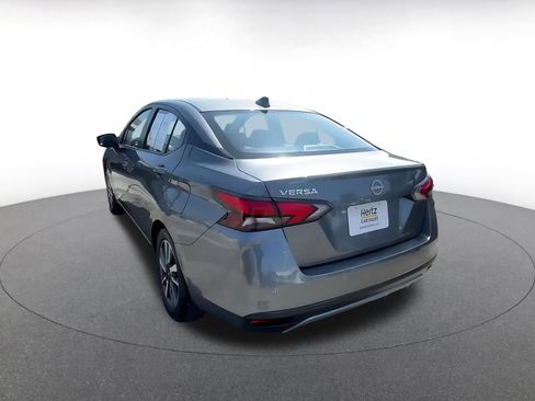 Used 2025 Nissan Versa SV image 11