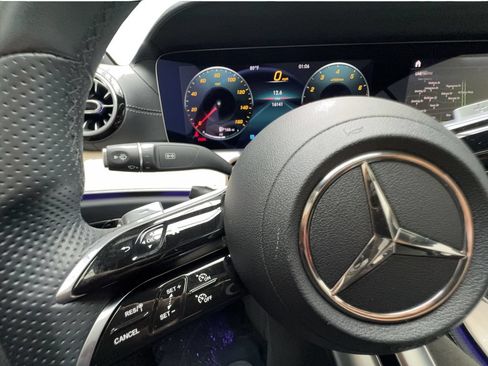 Used 2022 Mercedes-Benz E 450 Coupe image 39