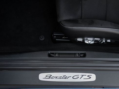 Used 2024 Porsche 718 Boxster GTS image 23