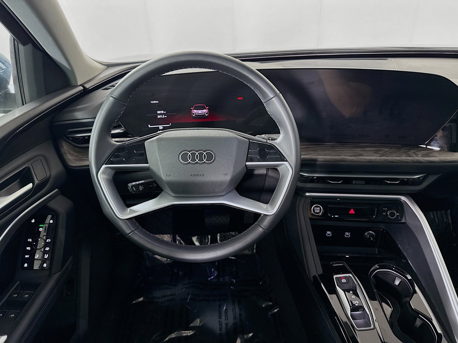 Used 2025 Audi Q5 Premium w/ Convenience Package AWD/4WD image 20