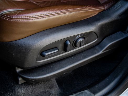 Used 2018 Buick Enclave Avenir w/ Avenir Technology Package image 21