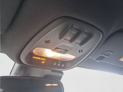 Used 2025 Buick Envista Avenir FWD image 10