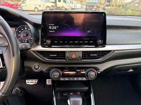 Certified 2023 Kia Forte GT-Line image 23