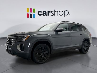 Used 2025 Volkswagen Atlas SE