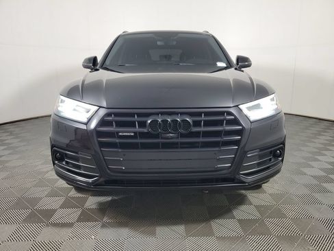 Used 2020 Audi Q5 Prestige w/ Prestige Package AWD/4WD image 2