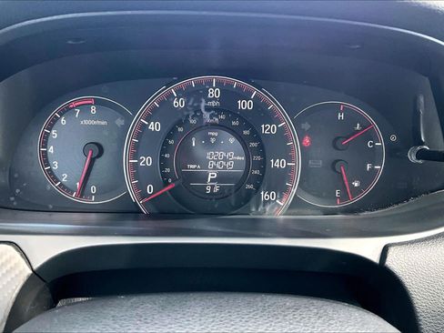 Used 2017 Honda Accord Sport image 26