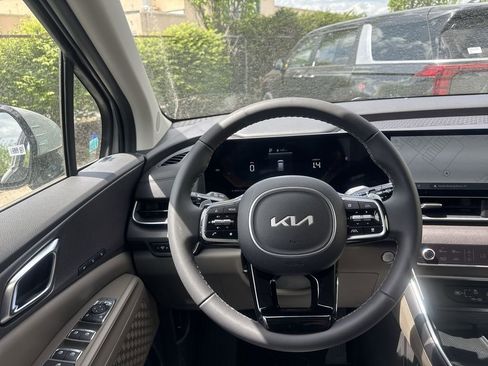 New 2026 Kia Carnival EX FWD image 14