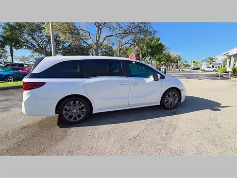 Used 2025 Honda Odyssey Touring image 33