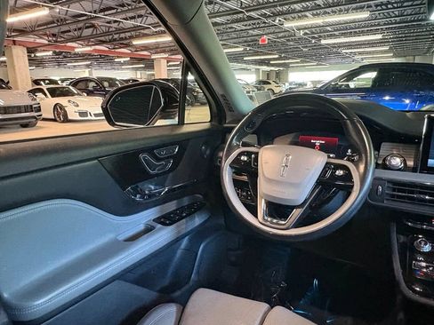 Used 2020 Lincoln Corsair Reserve w/ Equipment Group 202A AWD/4WD image 17