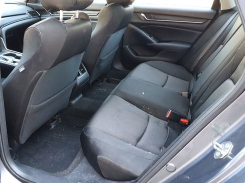 Used 2020 Honda Accord EX image 6