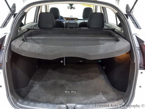 Used 2023 Nissan Kicks S image 26