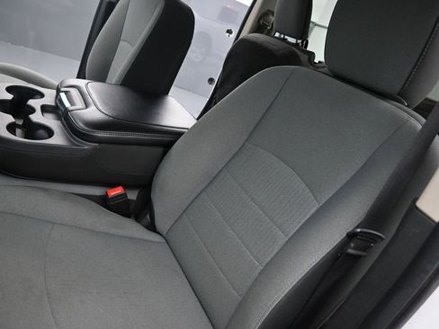 Used 2024 RAM 1500 Classic SLT image 9