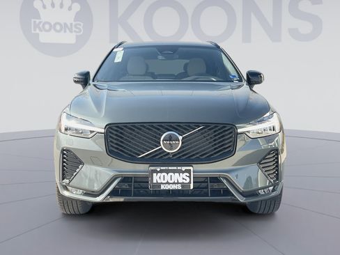 New 2026 Volvo XC60 B5 Plus w/ Protection Package Premier AWD/4WD image 11