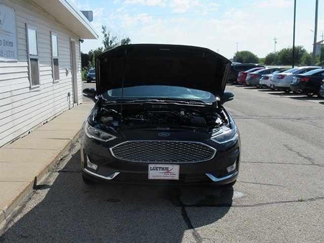 Used 2020 Ford Fusion Titanium FWD image 6