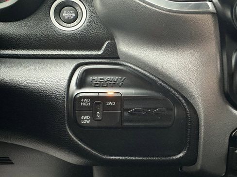 Used 2024 RAM 2500 Big Horn image 25