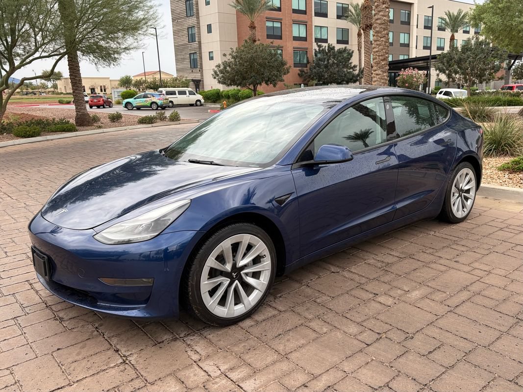 Used 2022 Tesla Model 3 Standard Range RWD image 6