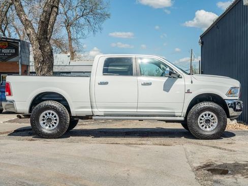 Used 2014 RAM 2500 Laramie w/ Convenience Group image 7