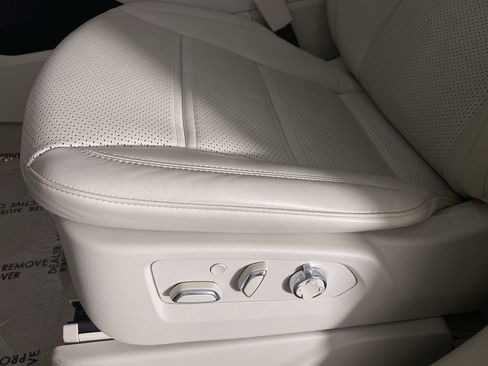 Certified 2024 Cadillac Escalade ESV Sport Platinum w/ LPO, ONYX Package image 10