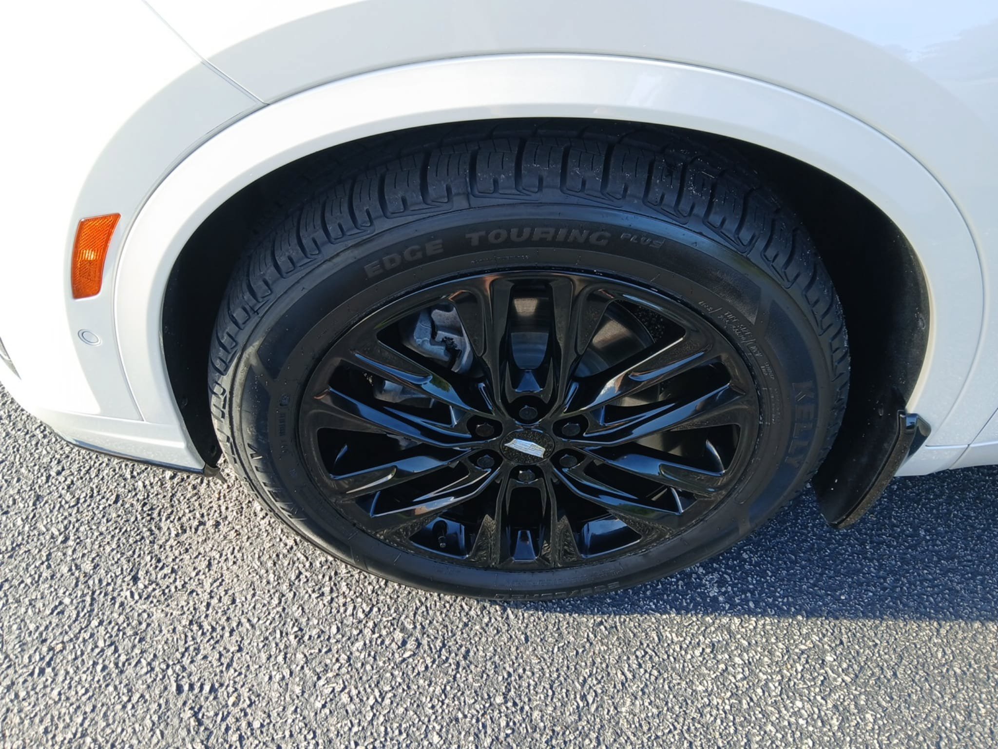 Used 2022 Cadillac XT6 Premium Luxury w/ Platinum Package AWD/4WD image 9