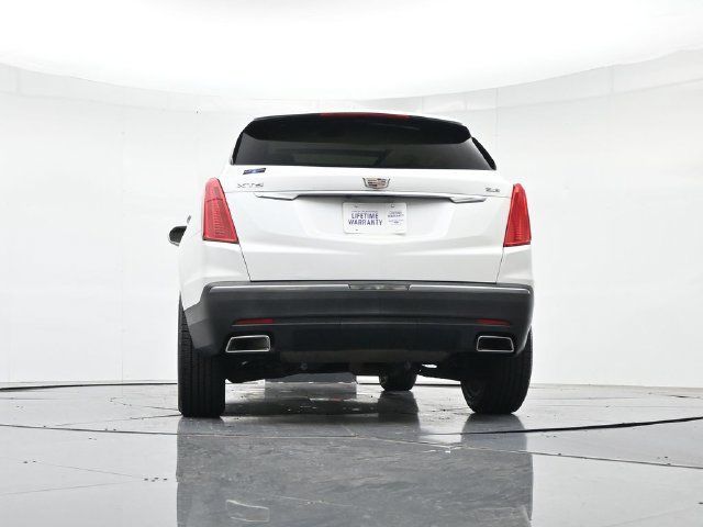 Used 2017 Cadillac XT5 Premium Luxury FWD image 46