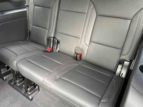 New 2026 Chevrolet Suburban High Country w/ LPO, Illumination Package image 17