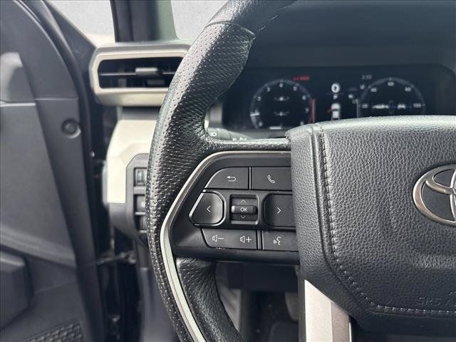 Used 2024 Toyota Tacoma TRD Off-Road AWD/4WD image 30