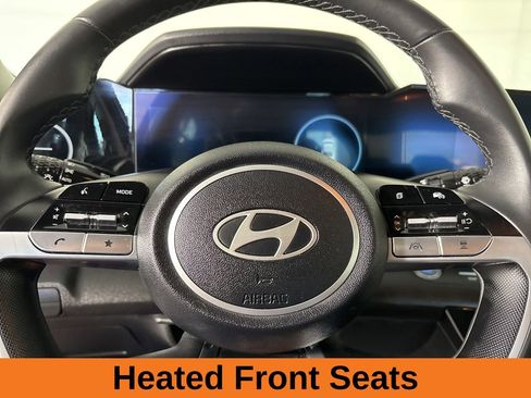 Used 2025 Hyundai Elantra SEL FWD image 12