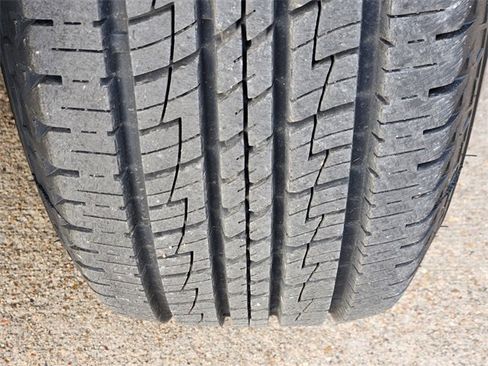 Used 2024 Chevrolet Blazer LT w/ Convenience Package image 11