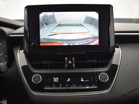 Used 2023 Toyota Corolla LE image 15