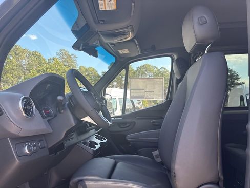 New 2026 Mercedes-Benz Sprinter 2500 image 43