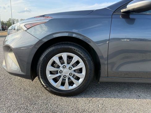 Used 2023 Kia Forte LX image 26