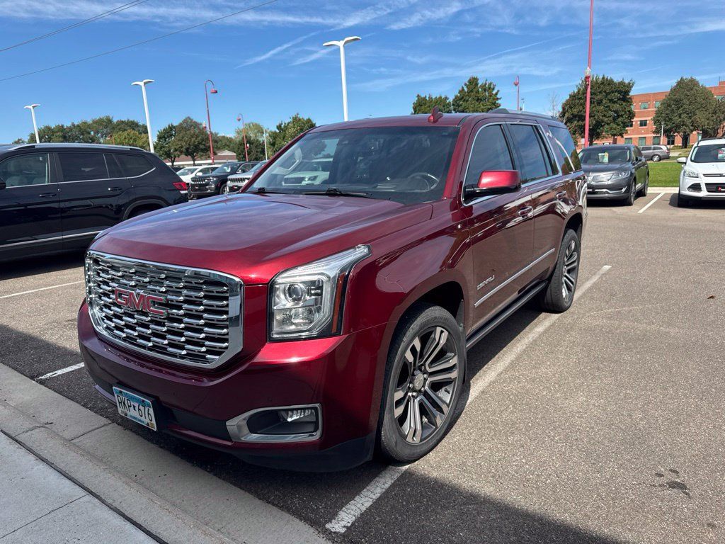 Used 2018 GMC Yukon Denali w/ Open Road Package AWD/4WD image 3