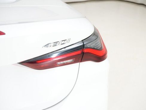 Used 2024 BMW 430i Convertible image 23