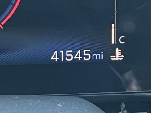 Certified 2024 Chevrolet Trax RS w/ Sunroof Package image 26