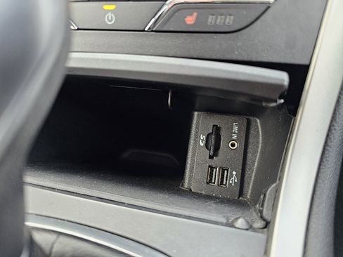 Used 2015 Ford Edge SEL w/ Equipment Group 201A image 57